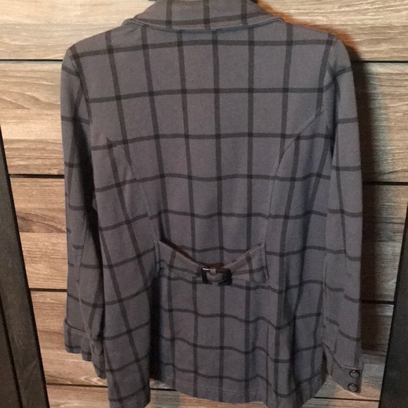 Lightweight Knit Gray Plaid Jacket - Picture 4 of 4